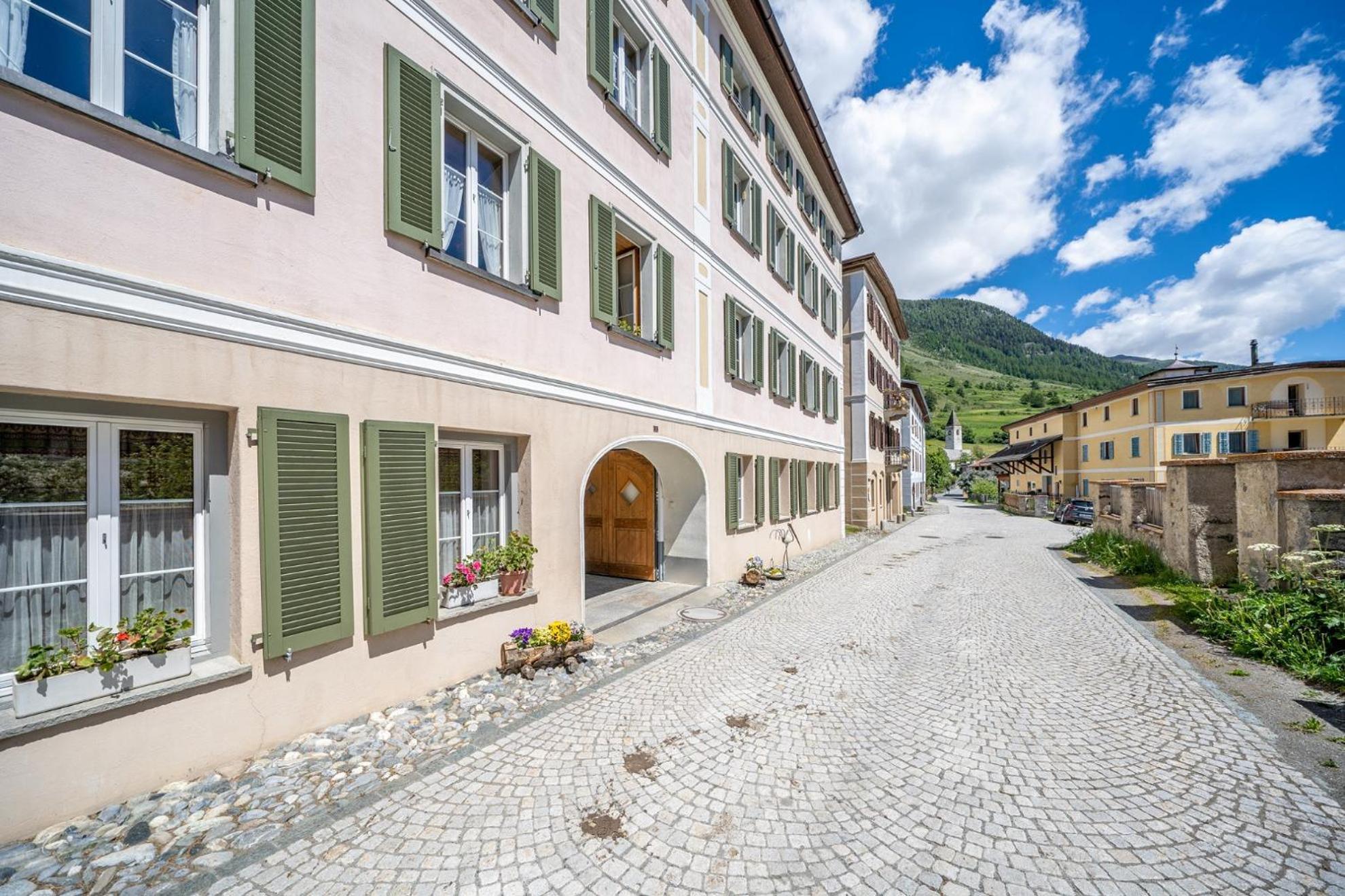Apartamento Chasa Plazza Gronda Lavin Exterior foto