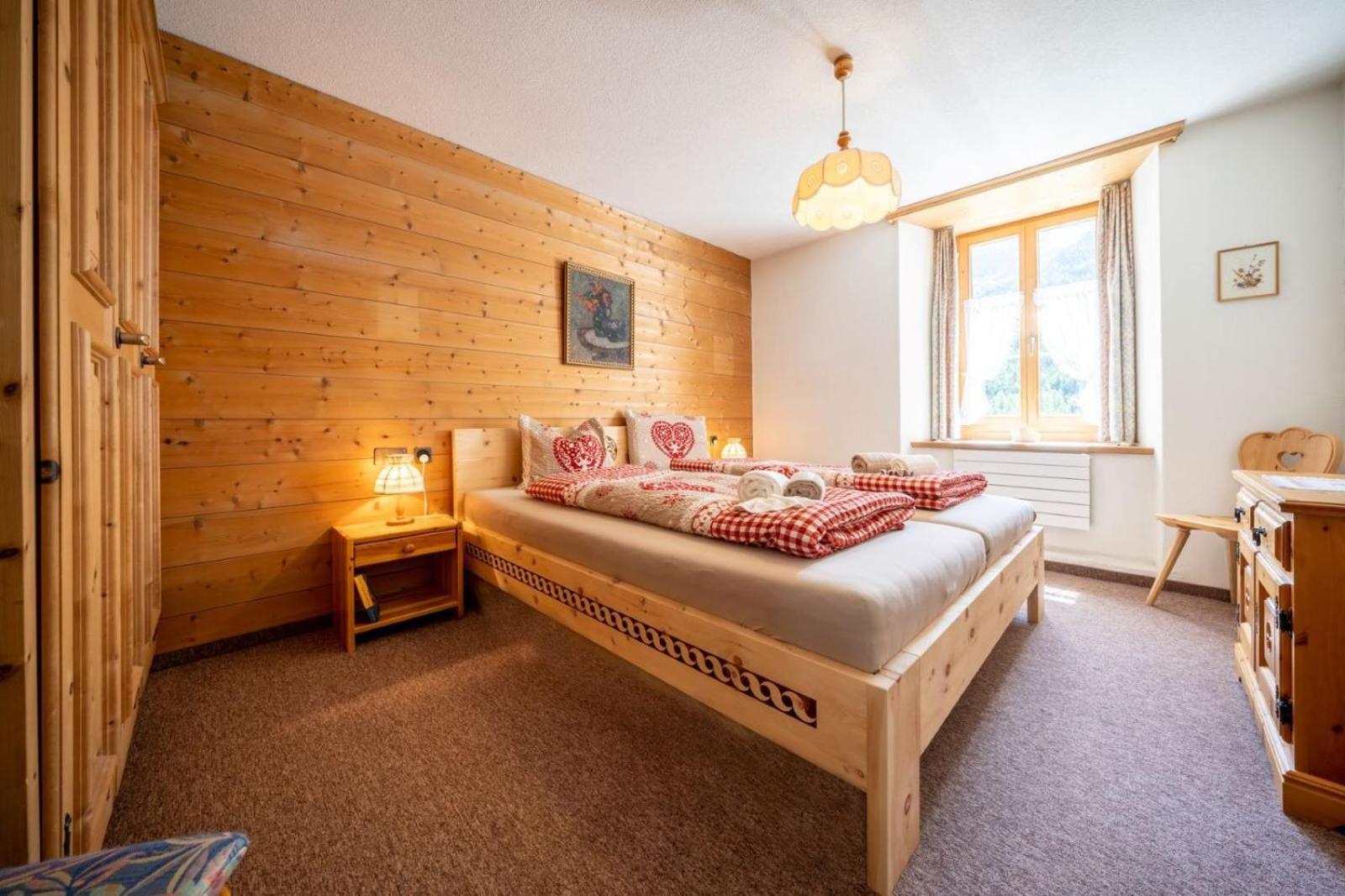 Apartamento Chasa Plazza Gronda Lavin Exterior foto