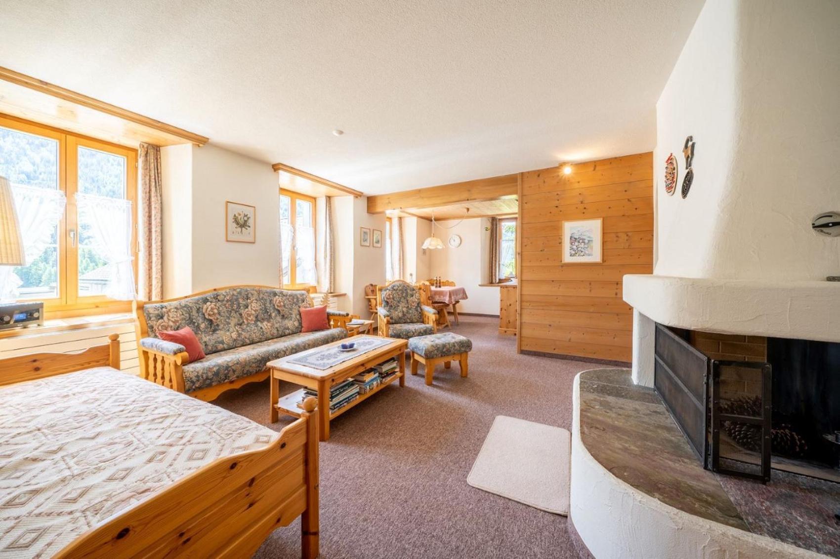 Apartamento Chasa Plazza Gronda Lavin Exterior foto