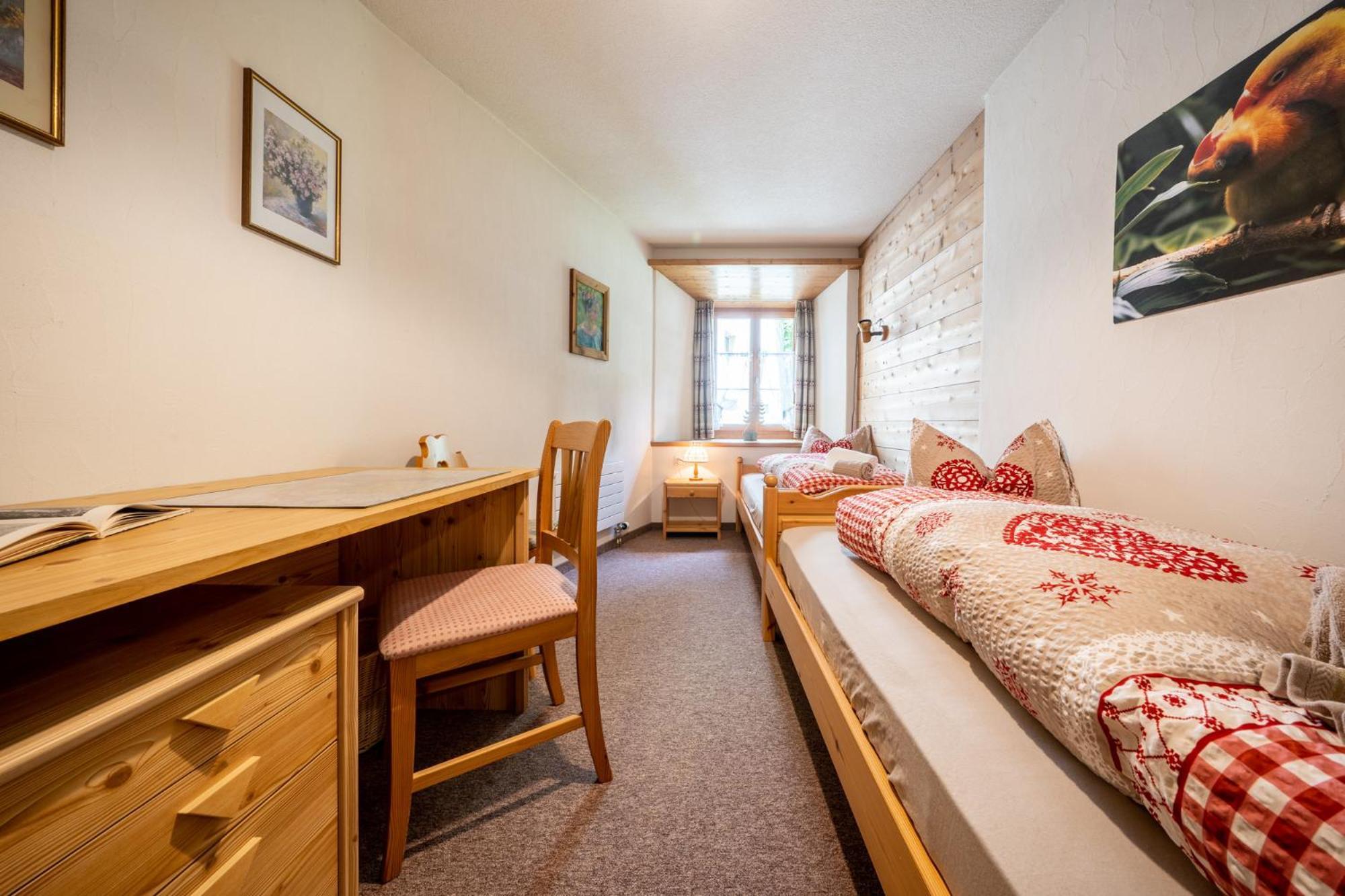 Apartamento Chasa Plazza Gronda Lavin Exterior foto