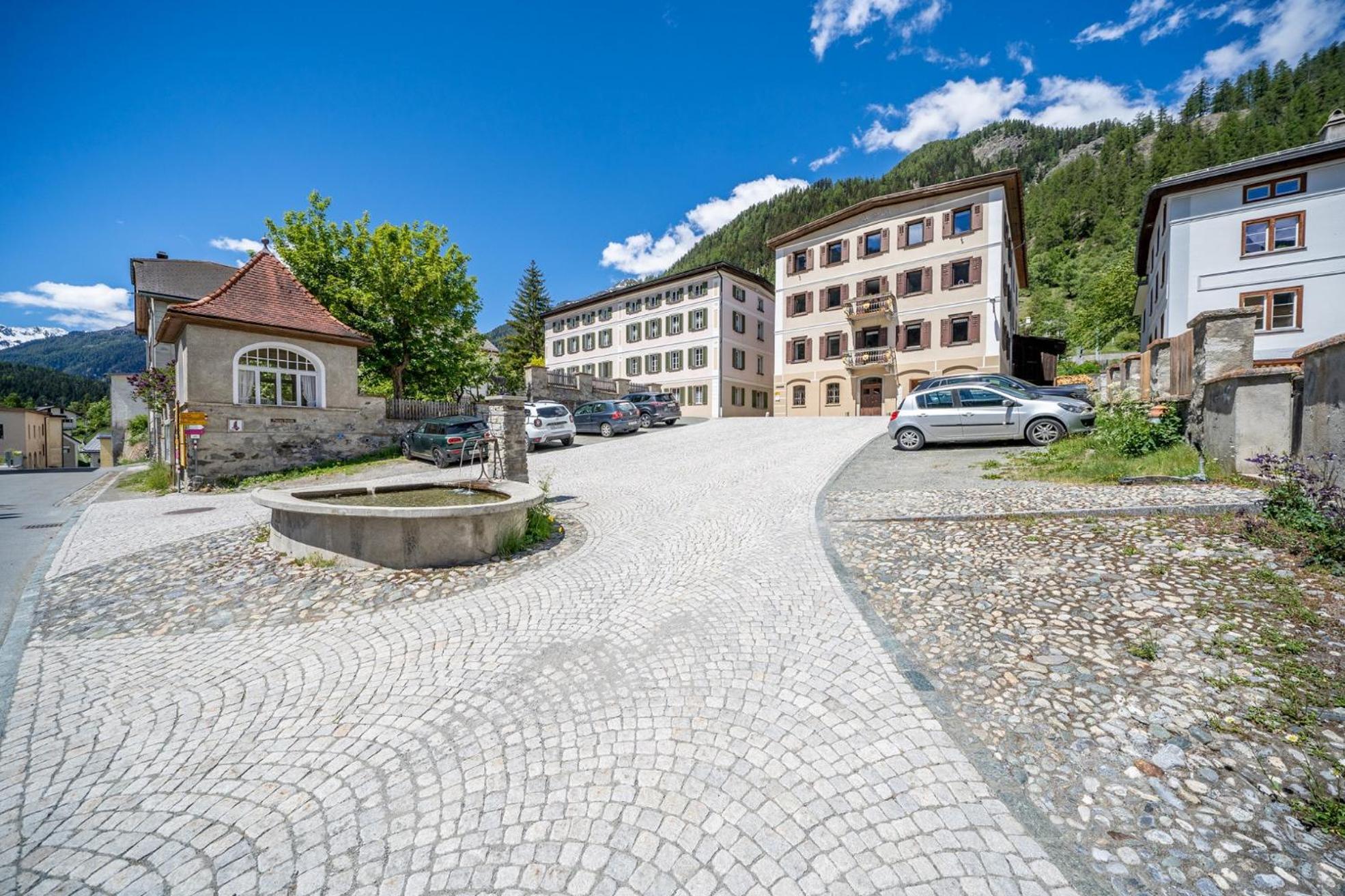 Apartamento Chasa Plazza Gronda Lavin Exterior foto
